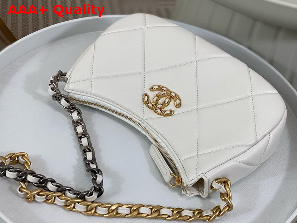 Chanel 19 Clutch with Chain White Lambskin Gold Tone Silver Tone and Ruthenium Finish Metal AP3763 Replica