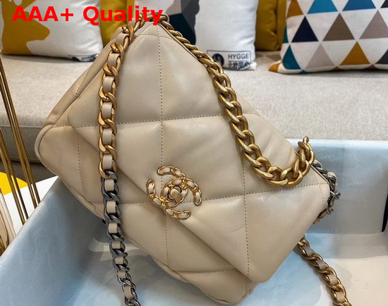 Chanel 19 Flap Bag in Beige Lambskin AS1160 Replica