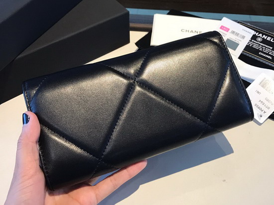 Chanel 19 Flap Wallet in Black Lambskin AP0953