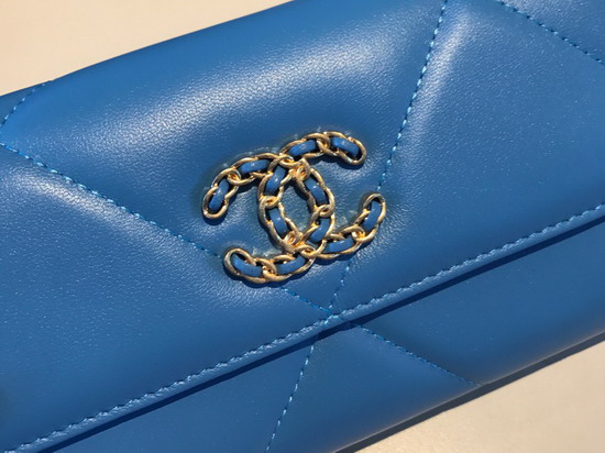 Chanel 19 Flap Wallet in Blue Lambskin AP0953