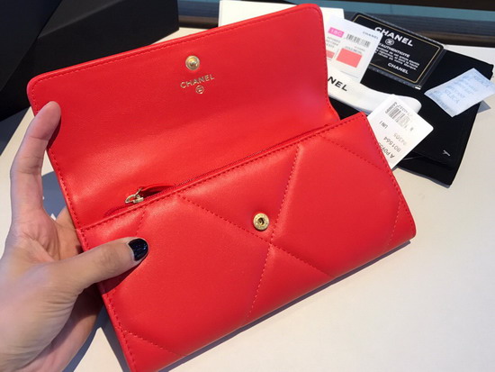 Chanel 19 Flap Wallet in Bright Red Lambskin AP0953