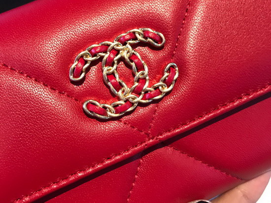 Chanel 19 Flap Wallet in Red Lambskin AP0953