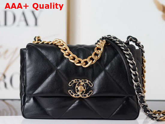 Chanel 19 Handbag Lambskin Gold Tone Silver Tone Ruthenium Finish Metal Black Ref AS1160 Replica