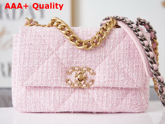 Chanel 19 Handbag in Light Pink Tweed Replica