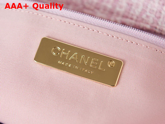 Chanel 19 Handbag in Light Pink Tweed Replica