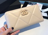 Chanel 19 Long Zipped Wallet in Beige Lambskin AP1063