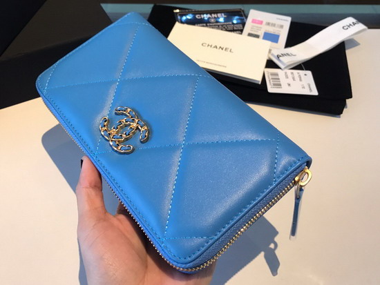 Chanel 19 Long Zipped Wallet in Blue Lambskin AP1063