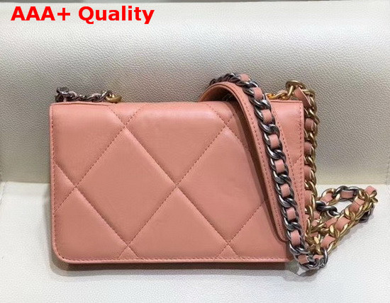 Chanel 19 Wallet On Chain Lambskin Gold Tone Silver Tone and Ruthenium Finish Metal Light Pink AP0957 Replica