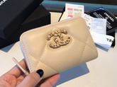 Chanel 19 Zipped Coin Purse in Beige Lambskin AP0949