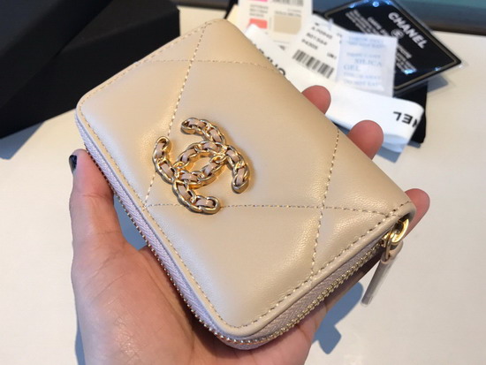 Chanel 19 Zipped Coin Purse in Beige Lambskin AP0949