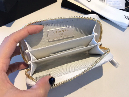 Chanel 19 Zipped Coin Purse in Ivory Lambskin AP0949