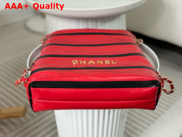 Chanel 22 Backpack Shiny Calfskin Calfskin Gold Tone Metal Red and Black Ref AS3859 Replica