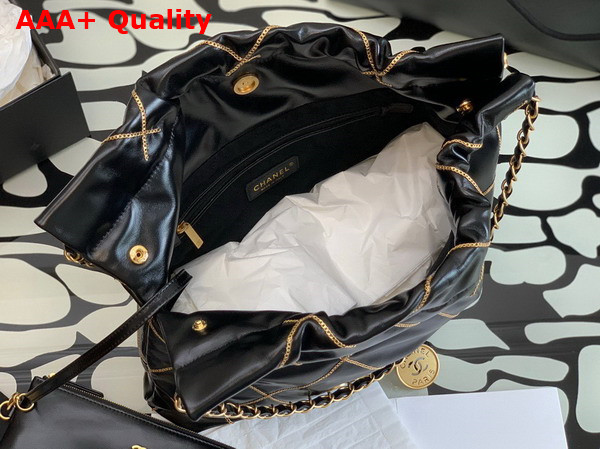 Chanel 22 Handbag Shiny Calfskin and Gold Tone Mtal Black AS3261 Replica