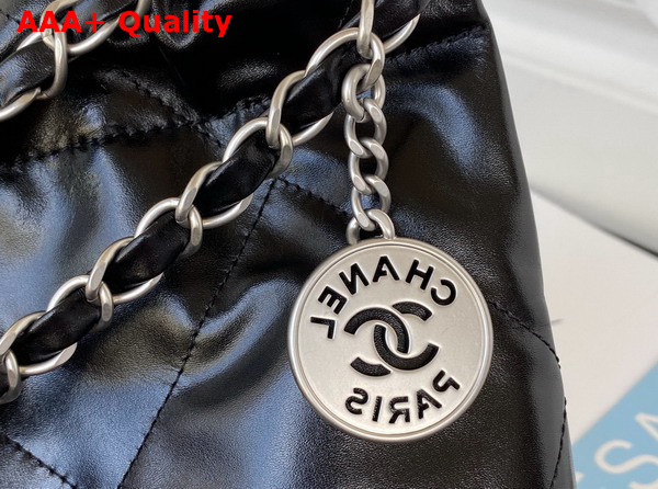 Chanel 22 Handbag in Black Shiny Calfskin and Silver Tone Metal AS3261 Replica