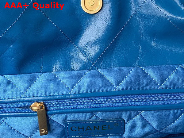 Chanel 22 Handbag in Bright Blue Shiny Calfskin Gold Tone Metal AS3261 Replica