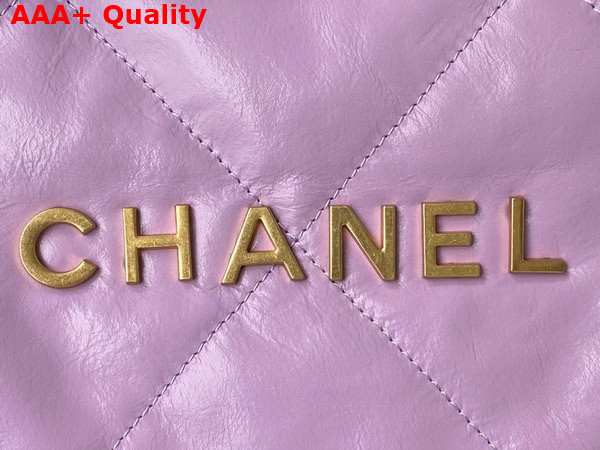 Chanel 22 Handbag in Light Purple Calfskin Gold Tone Metal AS3261 Replica