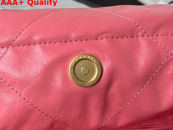 Chanel 22 Handbag in Pink Shiny Calfskin Gold Tone Metal AS3261 Replica