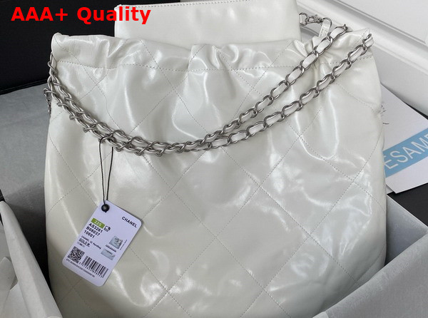 Chanel 22 Handbag in White Shiny Calfskin Silver Tone Metal AS3261 Replica