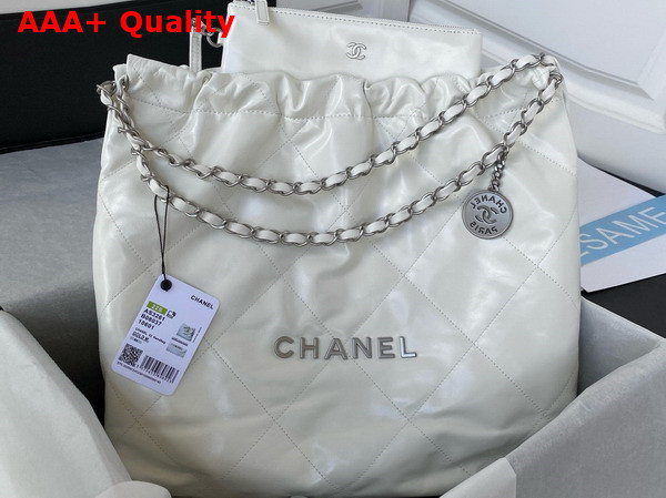 Chanel 22 Handbag in White Shiny Calfskin Silver Tone Metal AS3261 Replica