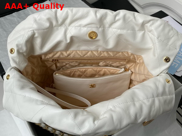 Chanel 22 Handbag in White Shiny Calfskin with Gold Tone Metal AS3261 Replica