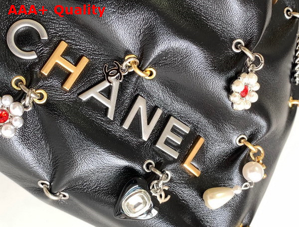 Chanel 22 Mini Handbag Shiny Lambskin Bijoux Charms Gold Tone Metal Black AS3980 Replica