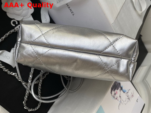 Chanel 22 Mini Handbag in Silver Shiny Crumpled Calfskin Gold Tone Metal AS3980 Replica