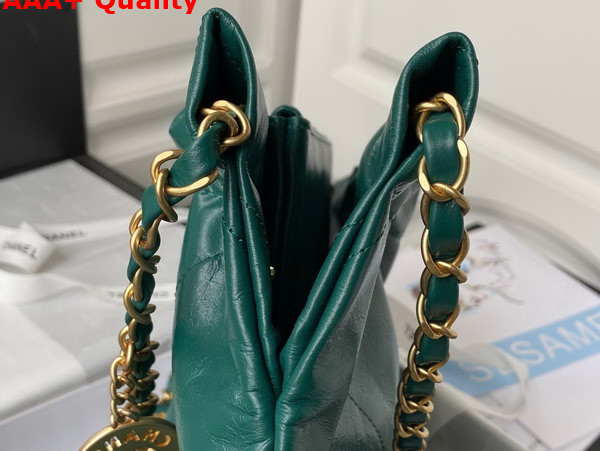 Chanel 22 Small Handbag in Green Shiny Calfskin Gold Tone Metal AS3260 Replica