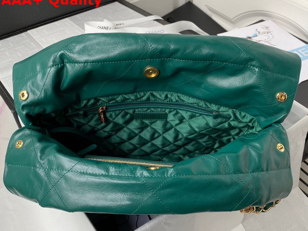 Chanel 22 Small Handbag in Green Shiny Calfskin Gold Tone Metal AS3260 Replica