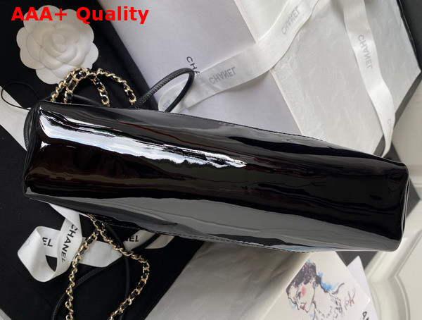 Chanel 31 Small Shopping Bag in Black Patent Leather Replica