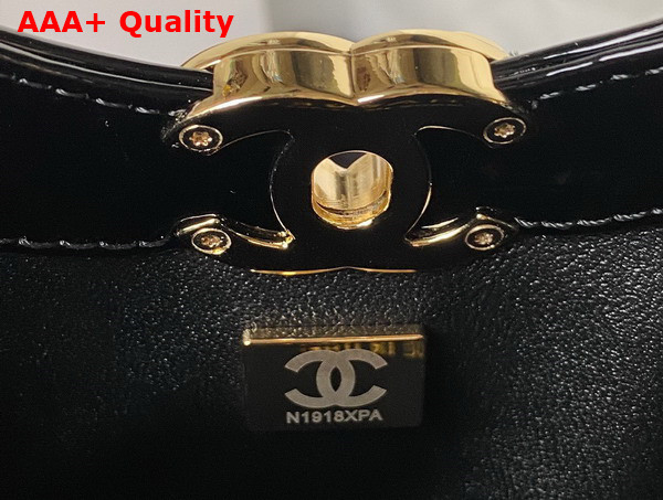 Chanel 31 Small Shopping Bag in Yellow and Black Patent Leather Replica