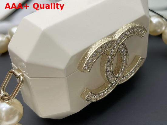 Chanel Airpods Case Necklace White AB6678 Replica