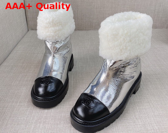 Chanel Ankle Boot in Silver Crumpled Leather with White Shearling Lining Replica