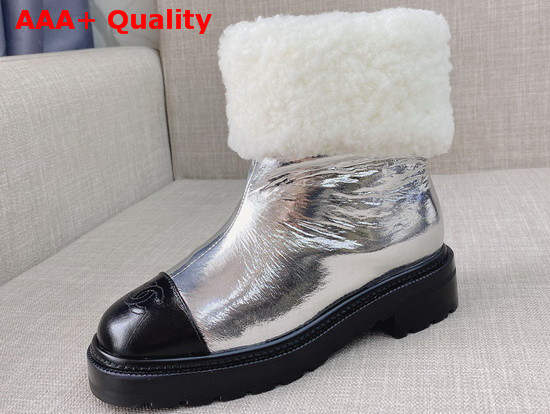 Chanel Ankle Boot in Silver Crumpled Leather with White Shearling Lining Replica