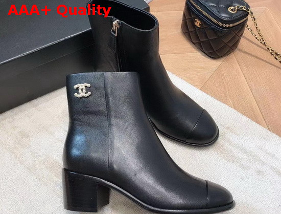 Chanel Ankle Boots Calfskin Black G36307 Replica