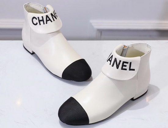 Chanel Ankle Boots Lambskin and Grosgrain Ivory and Black G35167