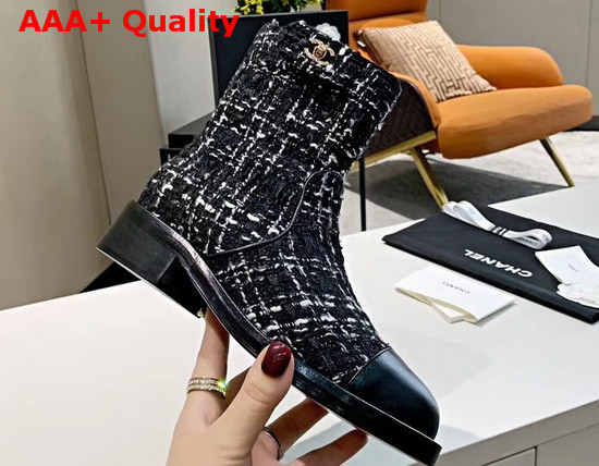 Chanel Ankle Boots Tweed and Calfskin Black and White G36763 Replica