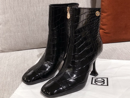 Chanel Ankle Boots in Black Crocodile Embossed Calfskin Replica