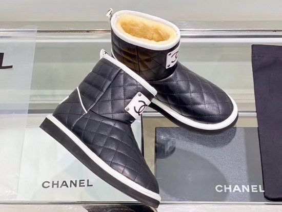 Chanel Ankle Boots in Black Shearling Lambskin