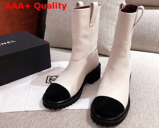 Chanel Ankle Boots in Ivory Calfskin with Gold Metal Logo G36749 Replica