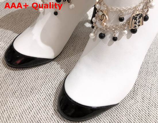 Chanel Ankle Boots in White Calf Leather and Patent Leather with Chain Details Replica