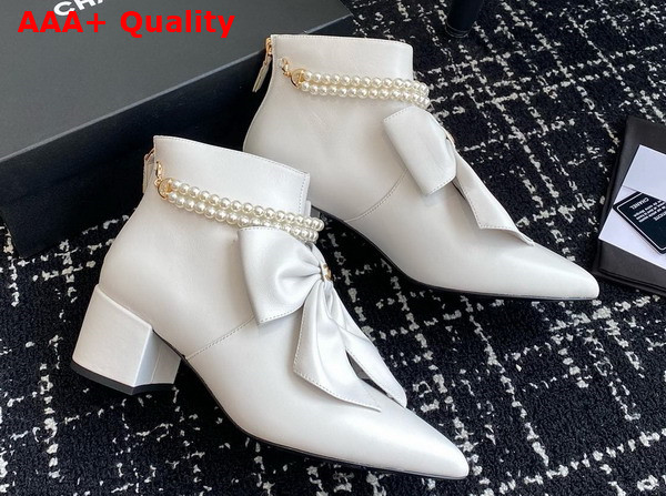 Chanel Ankle Boots in White Lambskin with Imitation Pearls and Leather Bow On The Front Replica