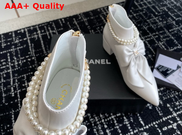 Chanel Ankle Boots in White Lambskin with Imitation Pearls and Leather Bow On The Front Replica