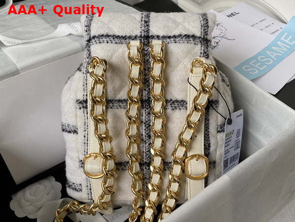 Chanel Backpack Wool Tweed Gold Tone Metal Beige and Gray Ref AS3615 Replica