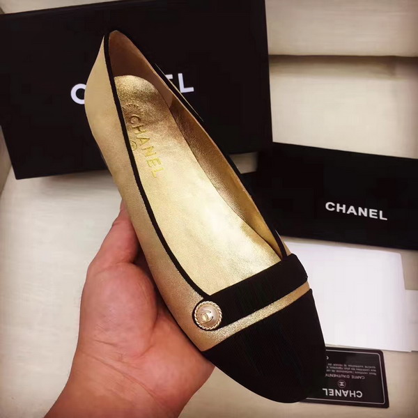 Chanel Ballerinas Metallic Calfskin and Grosgrain Gold and Black For Sale