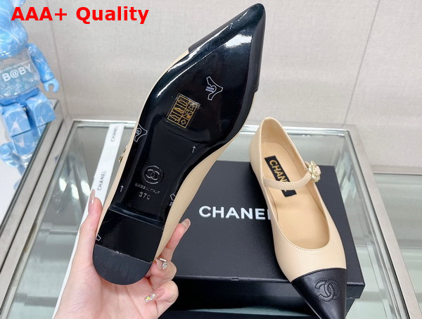 Chanel Ballet Flat in Beige Lambskin with Black Point Toe Replica