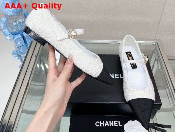 Chanel Ballet Flat in White Tweed with Black Point Toe Replica