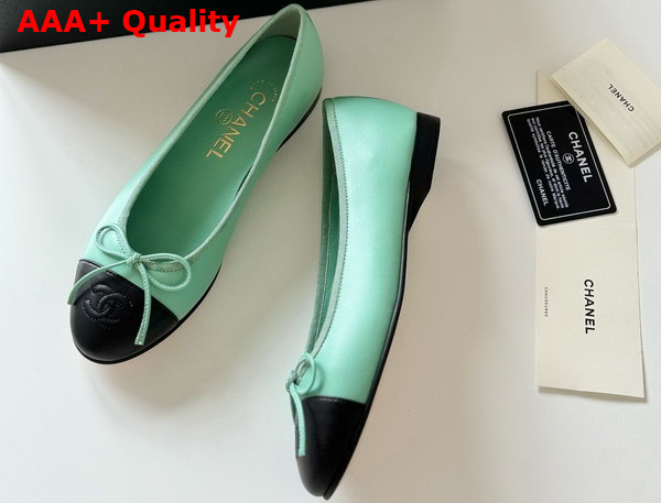 Chanel Ballet Flats in Lambskin Green and Black Replica