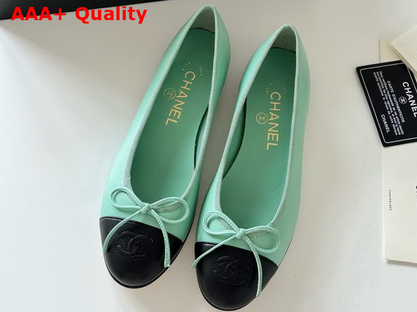 Chanel Ballet Flats in Lambskin Green and Black Replica