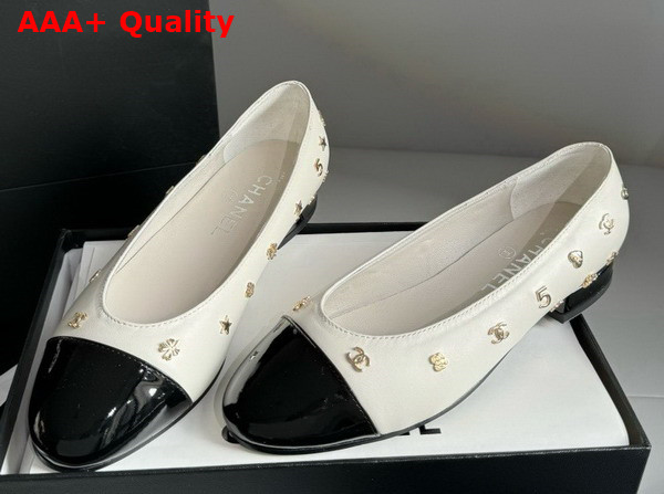 Chanel Ballet Flats in White Lambskin and Black Patent Calfskin with Allover Chanel Monogram Metals Replica