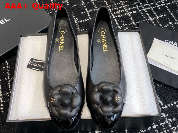 Chanel Ballet Flats with Flower in Black Lambskin Replica